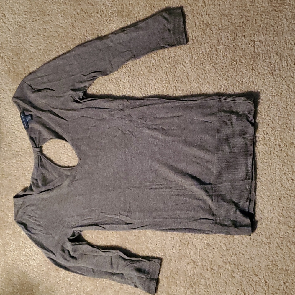 3/4 sleeve shirt